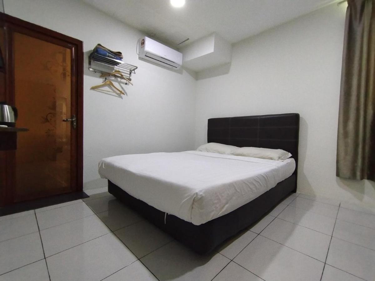 Super Oyo 90668 Joy Inn ميري المظهر الخارجي الصورة