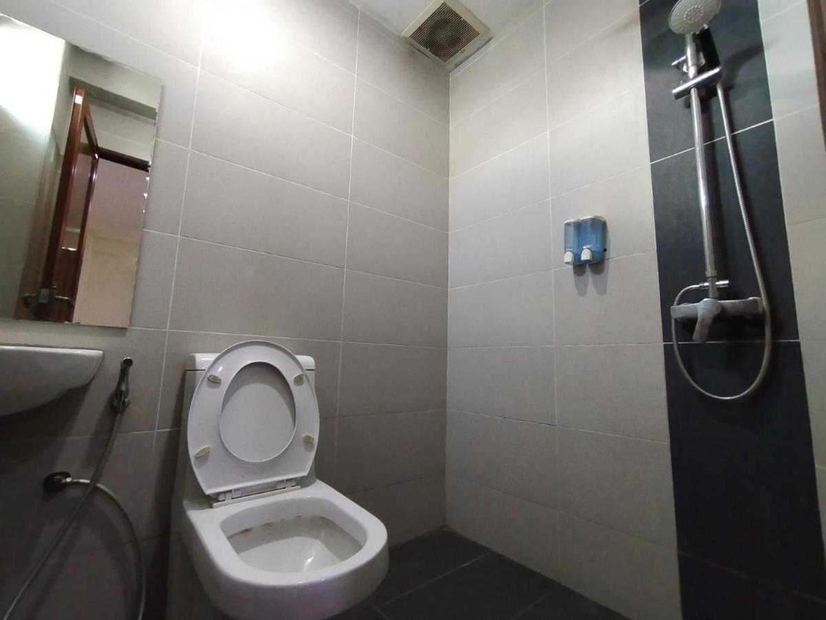 Super Oyo 90668 Joy Inn ميري المظهر الخارجي الصورة